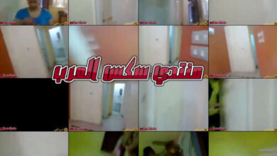 فيلم تعريص لمرة جايبة صاحبتها تتناك ف شقتها وتدخل عليها تصورها من غير ما تاخد بالها - افلام سكس مصري تعريص ودياثة